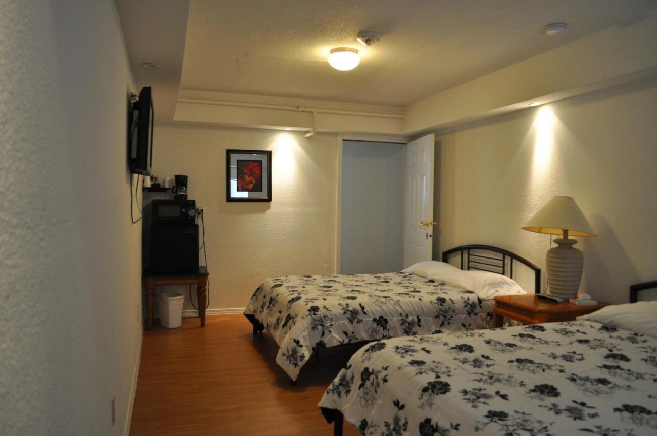 K7 Bed And Breakfast Pahrump Exterior photo